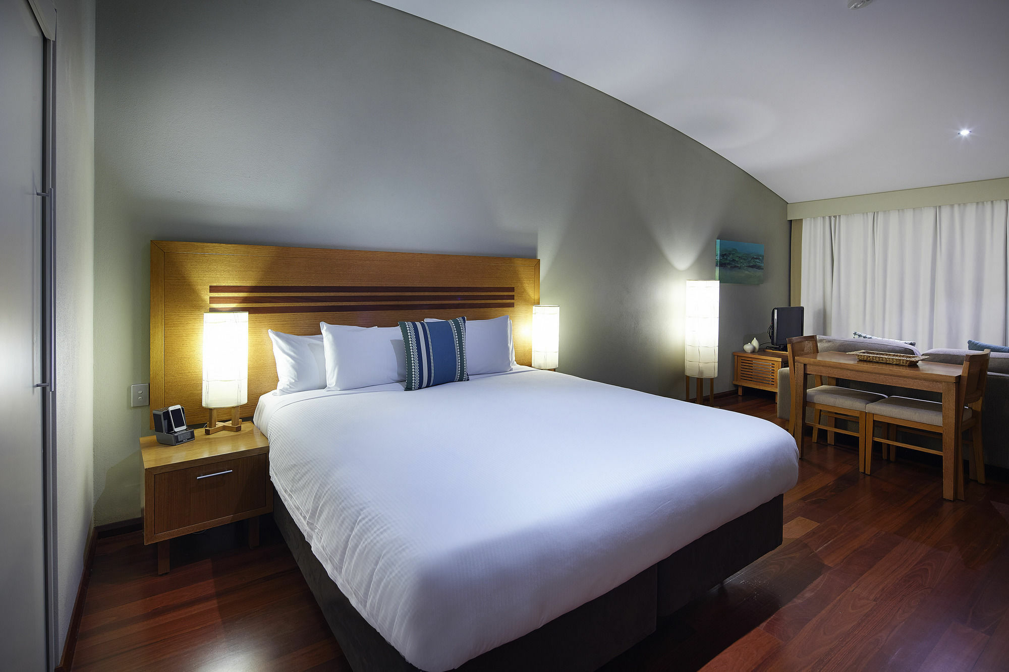 Pullman Bunker Bay Resort Margaret River Dunsborough Eksteriør billede A typical room at the hotel