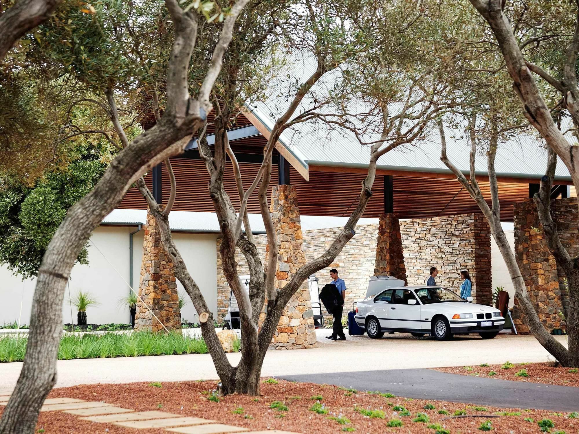 Pullman Bunker Bay Resort Margaret River Dunsborough Eksteriør billede The new building of the National Museum of Natural History